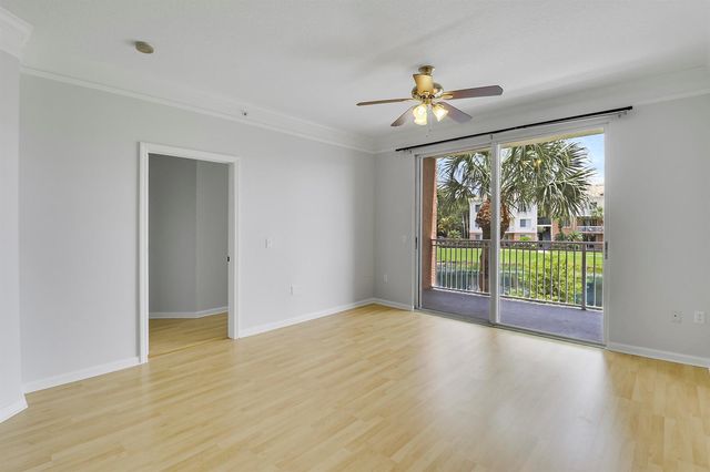 6206 Myrtlewood Circle W, Palm Beach Gardens, FL 33418