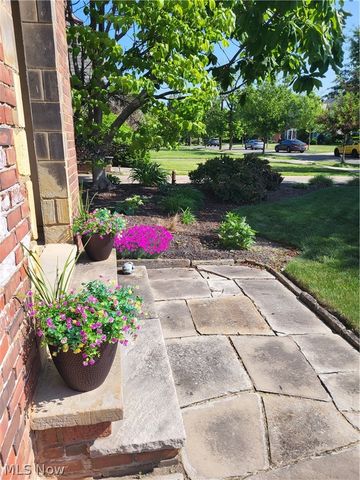 3646 Lynnfield Road, Shaker Heights, OH 44122