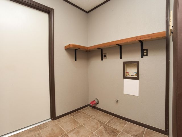 2202 G St SW, Miami, OK 74354