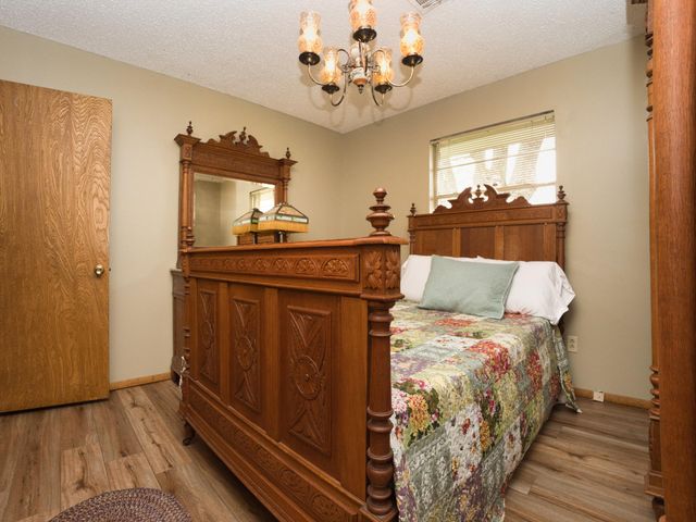 2202 G St SW, Miami, OK 74354