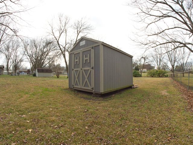 2202 G St SW, Miami, OK 74354