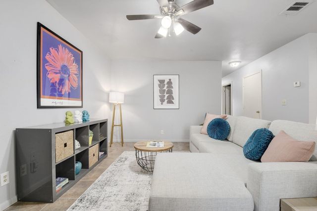 6209 Langham ST, Austin, TX 78741