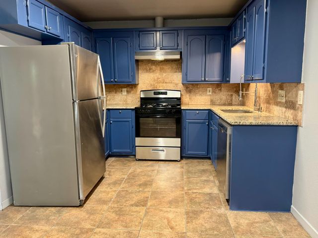 6209 Langham ST, Austin, TX 78741