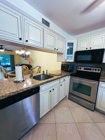 1105 Bahama Bend A2, Coconut Creek, FL 33066