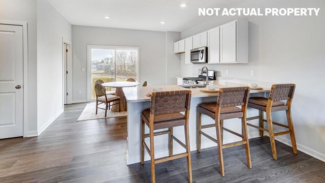 1380 Hansberry Drive, Lithopolis, OH 43136