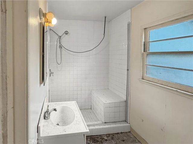 490 E Highland Avenue, Sierra Madre, CA 91024