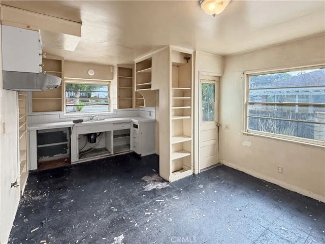 490 E Highland Avenue, Sierra Madre, CA 91024