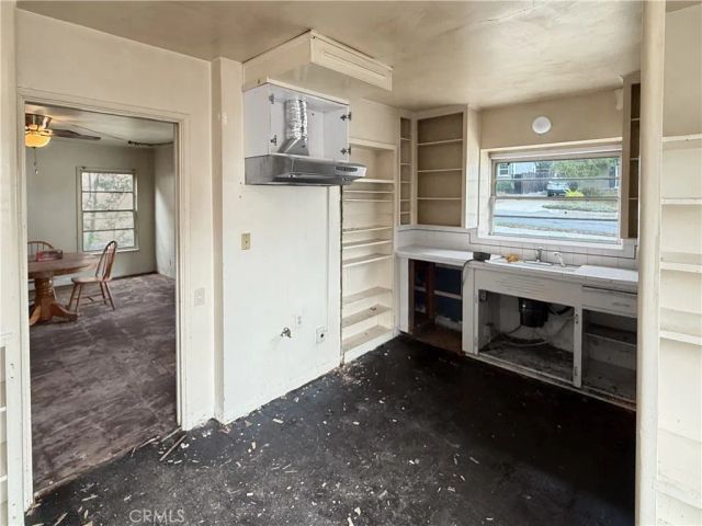 490 E Highland Avenue, Sierra Madre, CA 91024