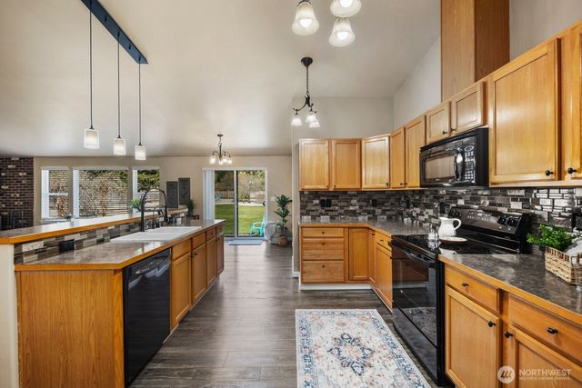 33707 SR 507 S, Roy, WA 98580