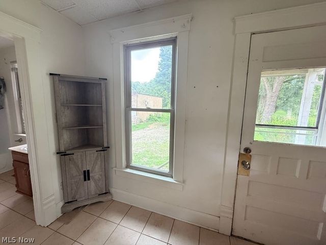 85 S Cleveland Avenue, Mogadore, OH 44260