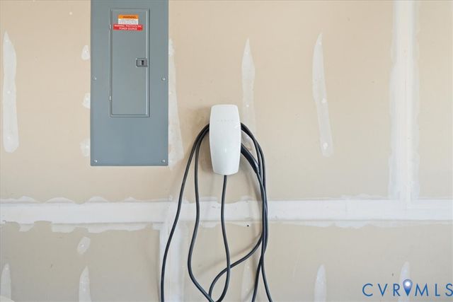 3801 Cannington Dr, Ampthill, VA 23237