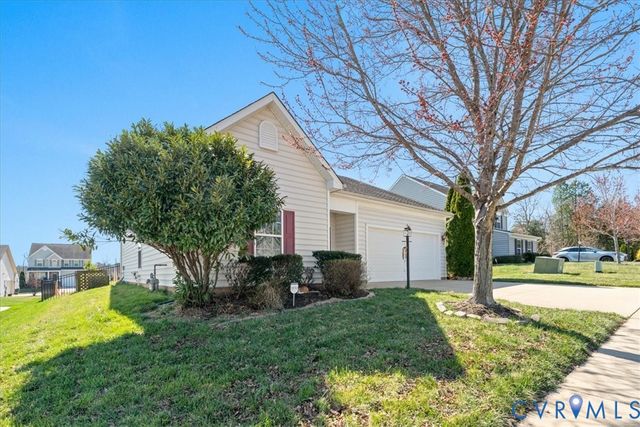 3801 Cannington Dr, Ampthill, VA 23237