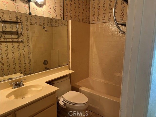 2211 S Walker Avenue, Ontario, CA 91761