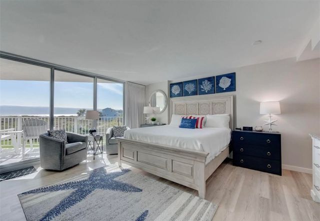800 Sandcastle Dr 107, Port Aransas, TX 78373
