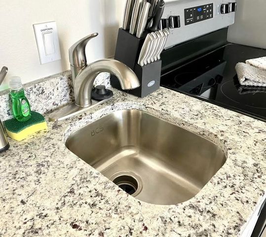 800 Sandcastle Dr 107, Port Aransas, TX 78373