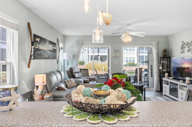 635 Woodmoor Dr Unit 101, Murrells Inlet, SC 29576
