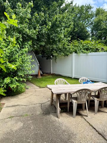 1207 Slabey Avenue, Valley Stream, NY 11580