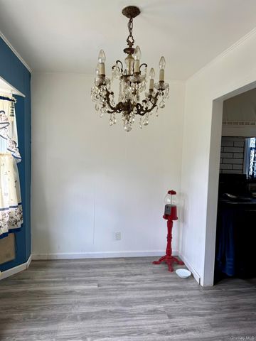1207 Slabey Avenue, Valley Stream, NY 11580
