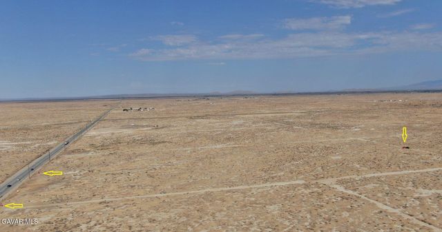 500 E Avenue E, Redman, CA 93535