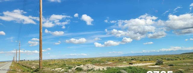 500 E Avenue E, Redman, CA 93535