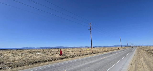 500 E Avenue E, Redman, CA 93535