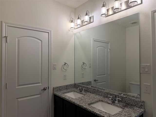 2237 Diamond Drive, Grand Prairie, TX 75051