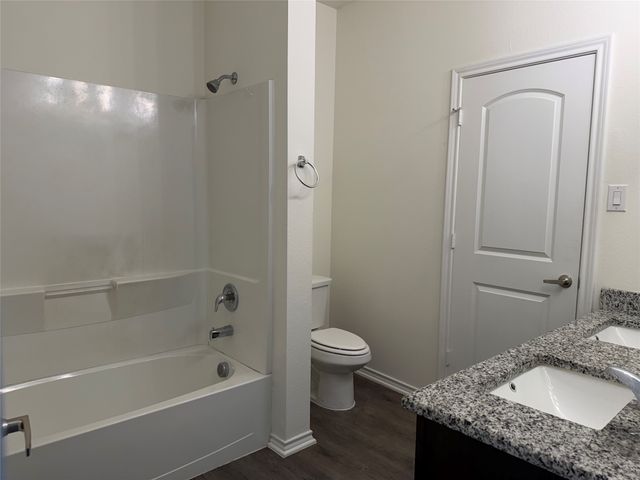 2237 Diamond Drive, Grand Prairie, TX 75051