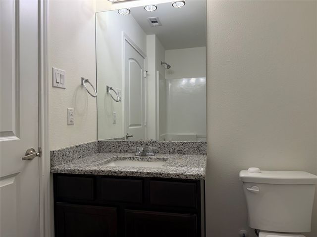 2237 Diamond Drive, Grand Prairie, TX 75051