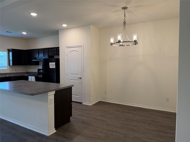 2237 Diamond Drive, Grand Prairie, TX 75051