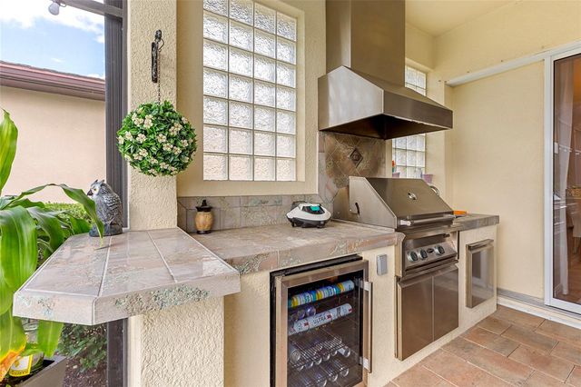 922 PRESERVATION STREET, Bradenton, FL 34208