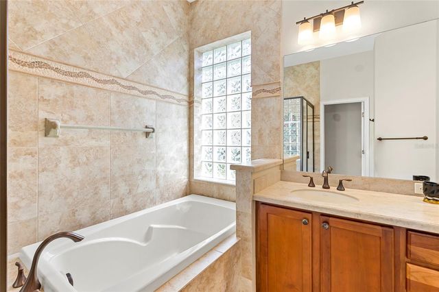 922 PRESERVATION STREET, Bradenton, FL 34208