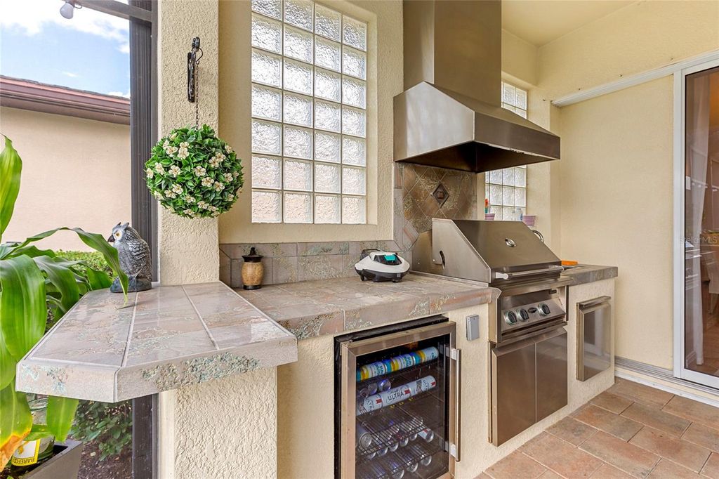 Image 12 of property listing at 922 PRESERVATION STREET, Bradenton, FL 34208