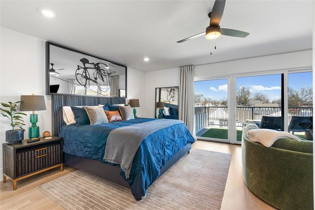 533 SW 5th Street, Bentonville, AR 72712