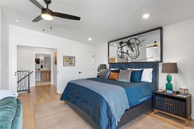 533 SW 5th Street, Bentonville, AR 72712