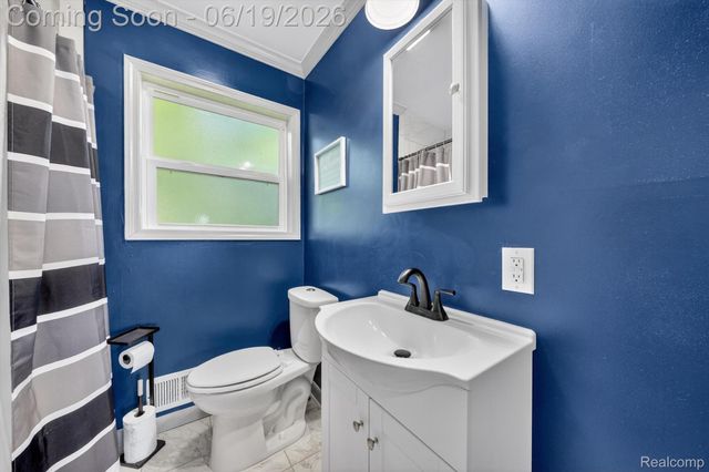 2185 N Channel Drive, Clay Township, MI 48028