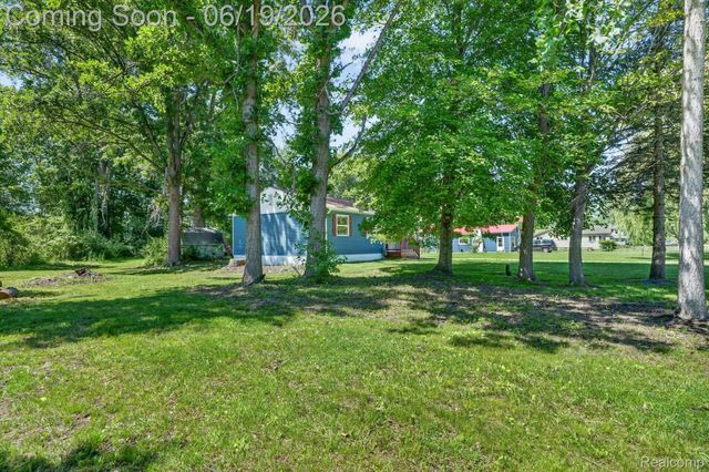 2185 N Channel Drive, Clay Township, MI 48028