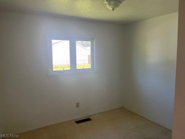 7411 Denny Drive, North Ridgeville, OH 44039