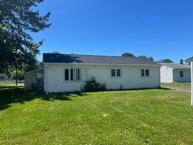 7411 Denny Drive, North Ridgeville, OH 44039