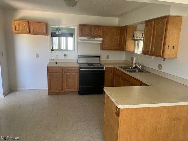7411 Denny Drive, North Ridgeville, OH 44039