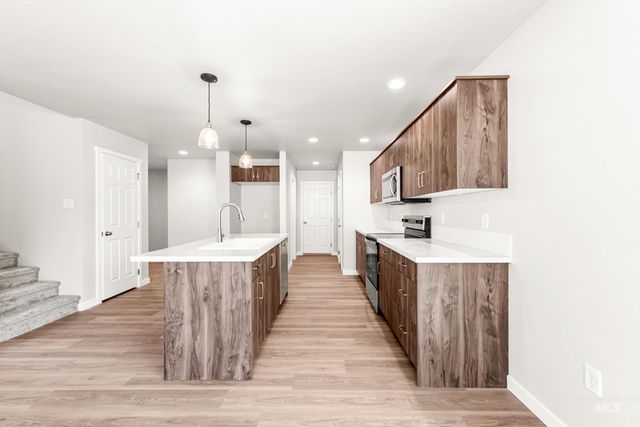 13723 Inman Ct, Caldwell, ID 83607