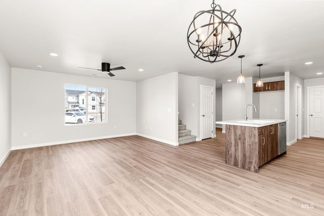 13723 Inman Ct, Caldwell, ID 83607