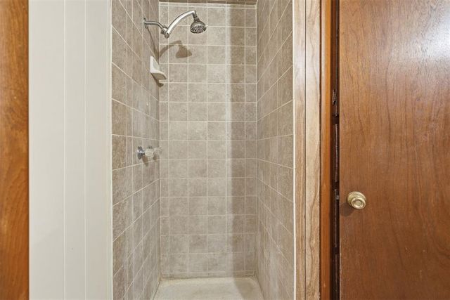 604 N Main Street, Elmore City, OK 73433