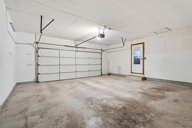 604 N Main Street, Elmore City, OK 73433