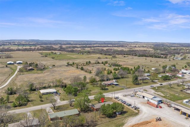 604 N Main Street, Elmore City, OK 73433