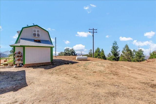 49229 Balch Park Road, Springville, CA 93265