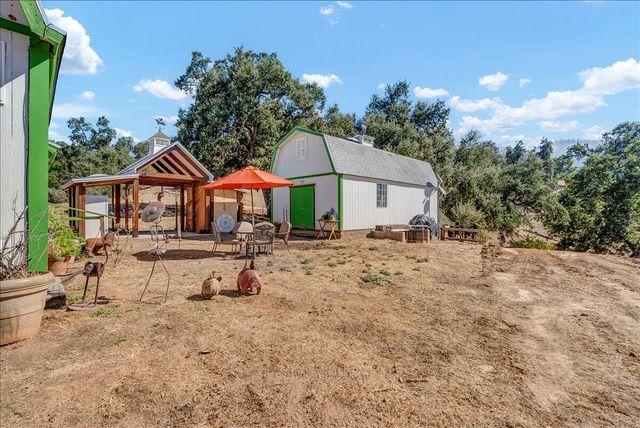 49229 Balch Park Road, Springville, CA 93265