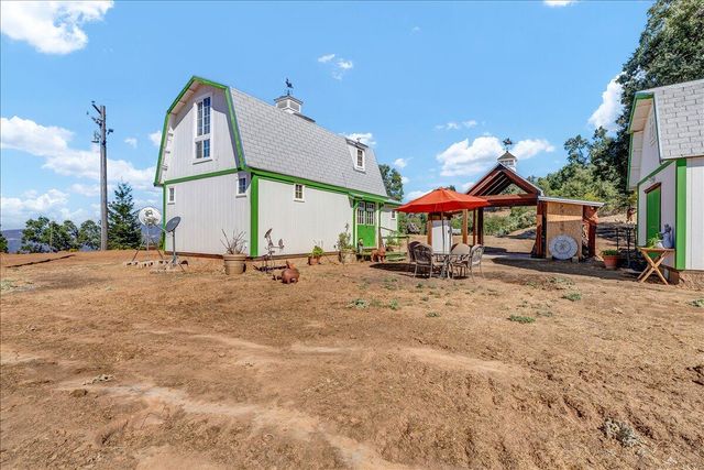 49229 Balch Park Road, Springville, CA 93265