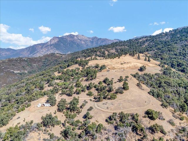 49229 Balch Park Road, Springville, CA 93265