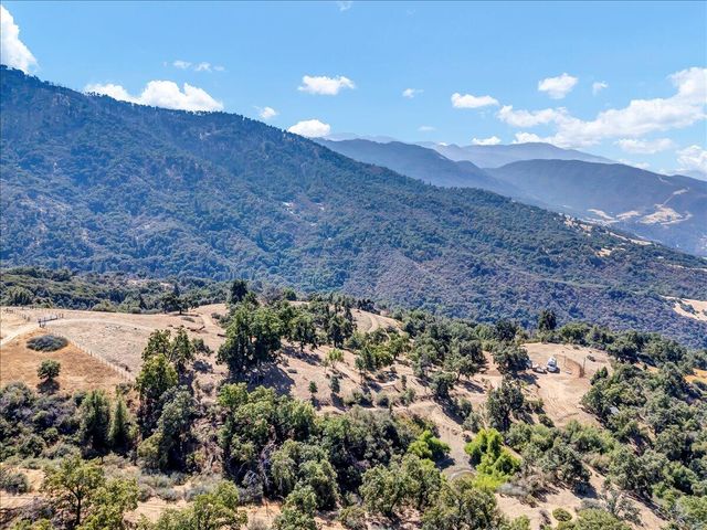 49229 Balch Park Road, Springville, CA 93265