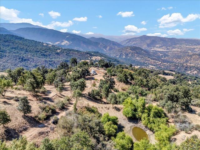 49229 Balch Park Road, Springville, CA 93265